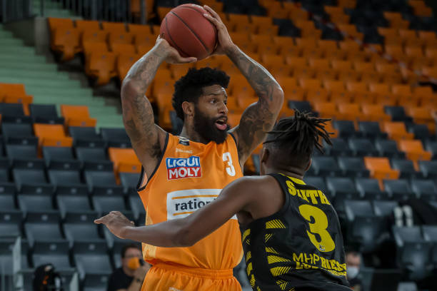 希望借助公 希望借助公