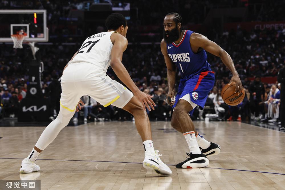 而竞争对手 而竞争对手