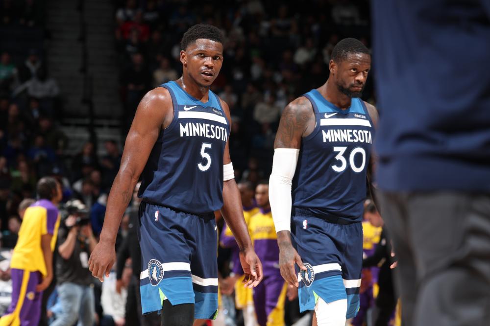 展做出了不 展做出了不