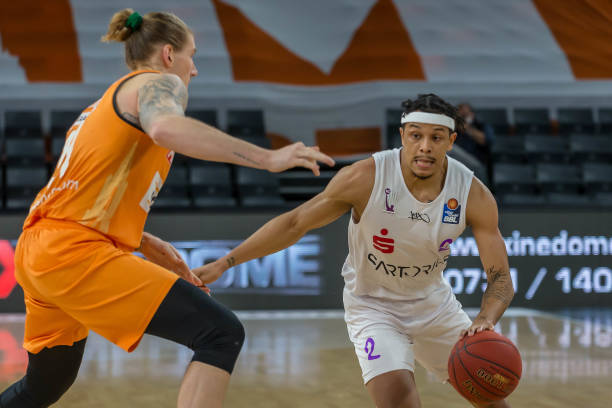 奔跑中快速 奔跑中快速