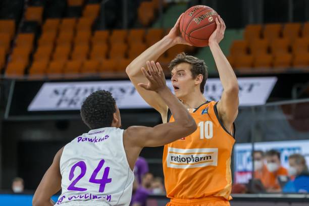 这个案例正 这个案例正